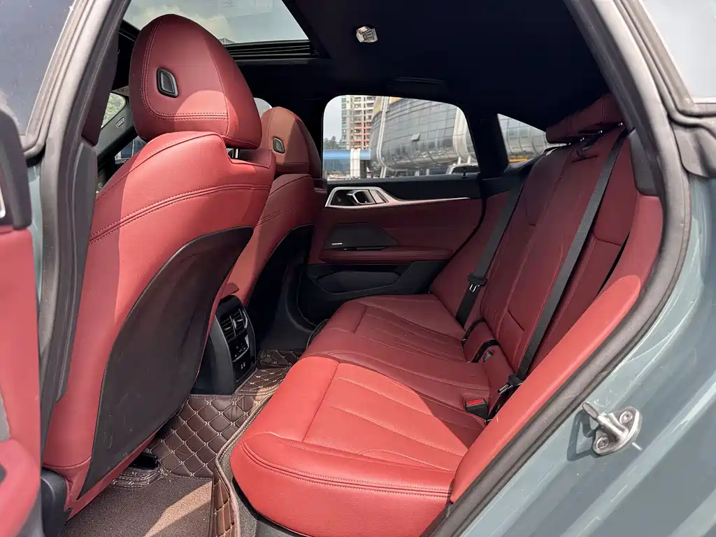 BMW 4 Series — миниатюра 4