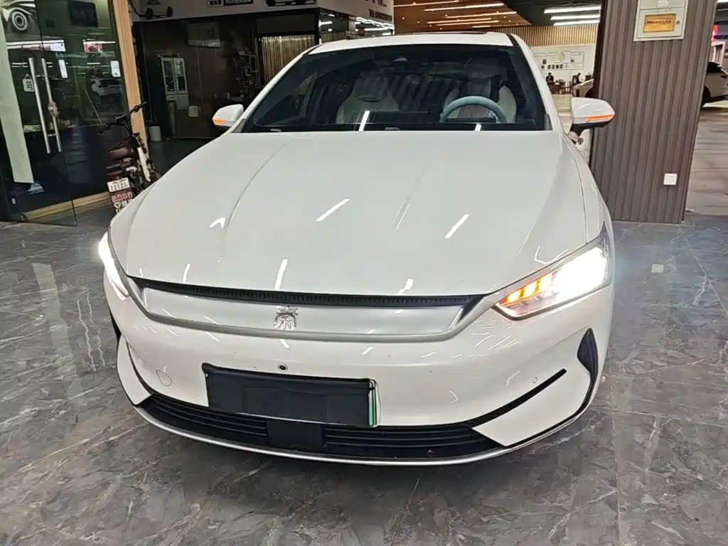BYD Qin PLUS — миниатюра 3