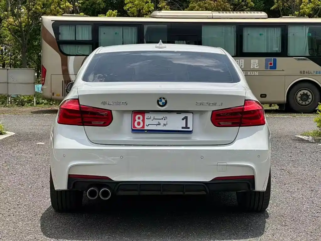 BMW 3 Series — миниатюра 8