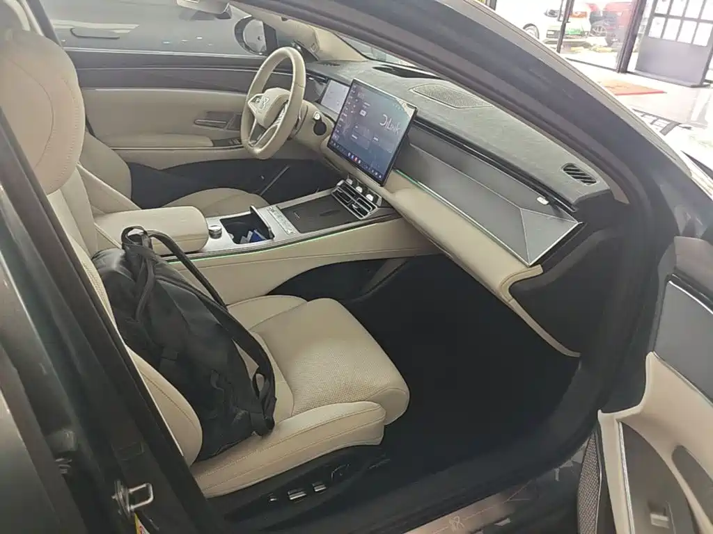 BYD Han L — миниатюра 25