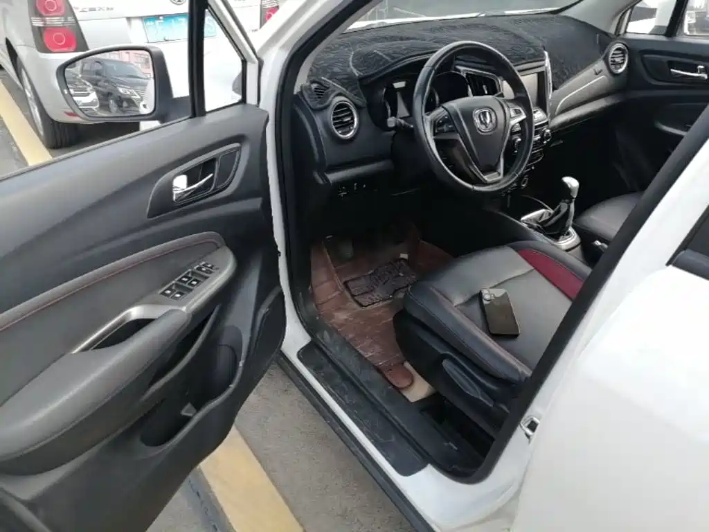Changan CS15 — миниатюра 21