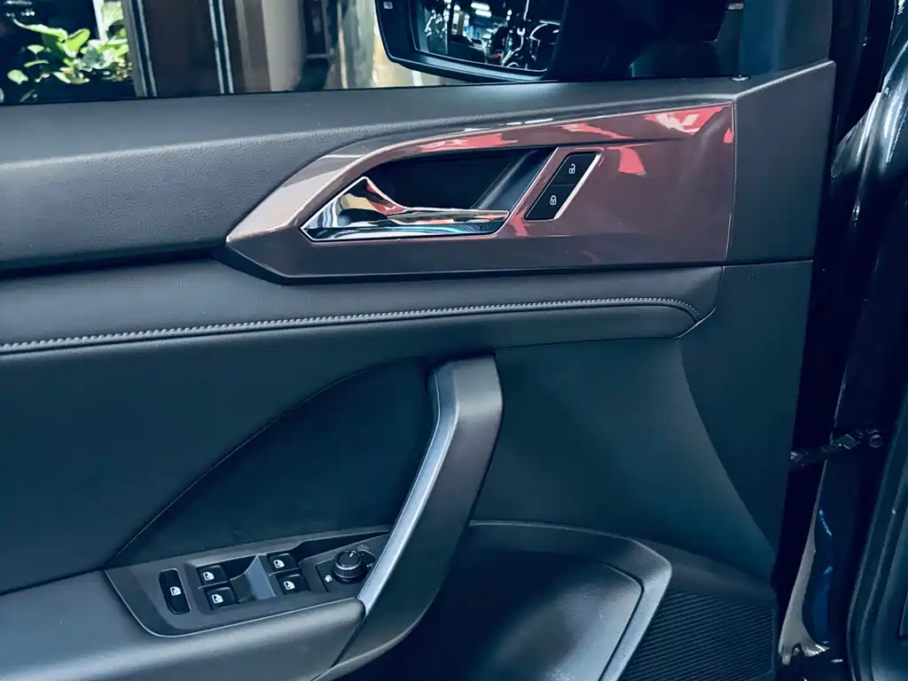 Volkswagen Tharu — миниатюра 7