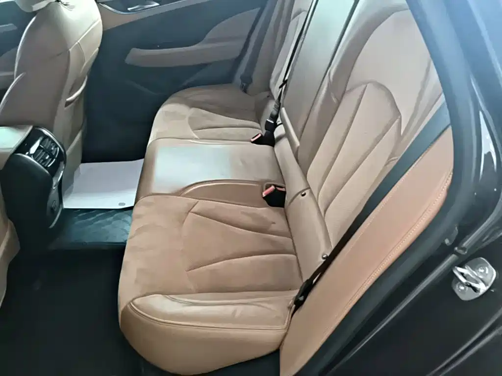 Buick LaCrosse — миниатюра 17