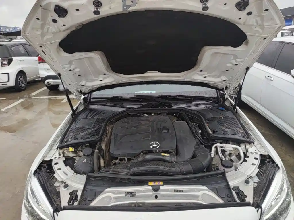 Mercedes-Benz C-Class — миниатюра 20