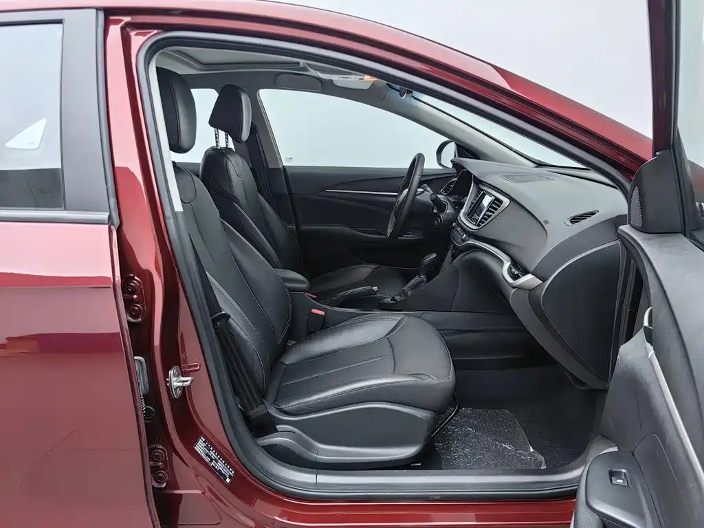 Buick Excelle — миниатюра 23