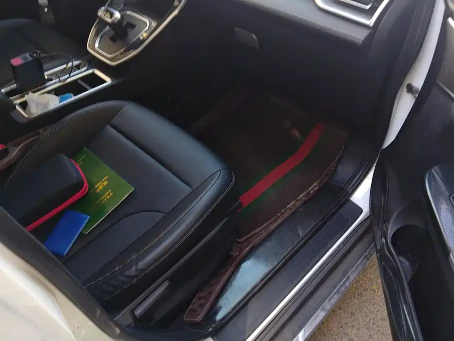 Haval M6 — миниатюра 8