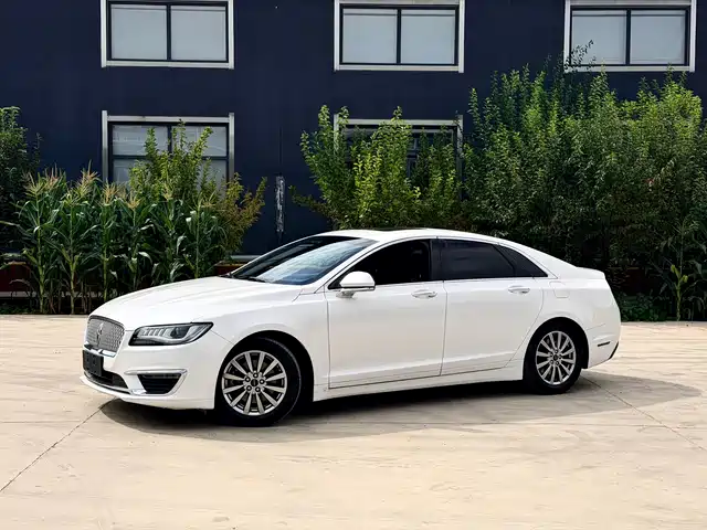 2018 Lincoln MKZ