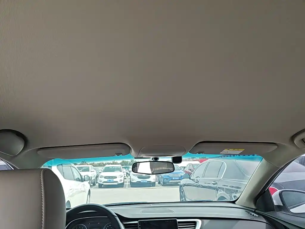 Buick Excelle — миниатюра 18