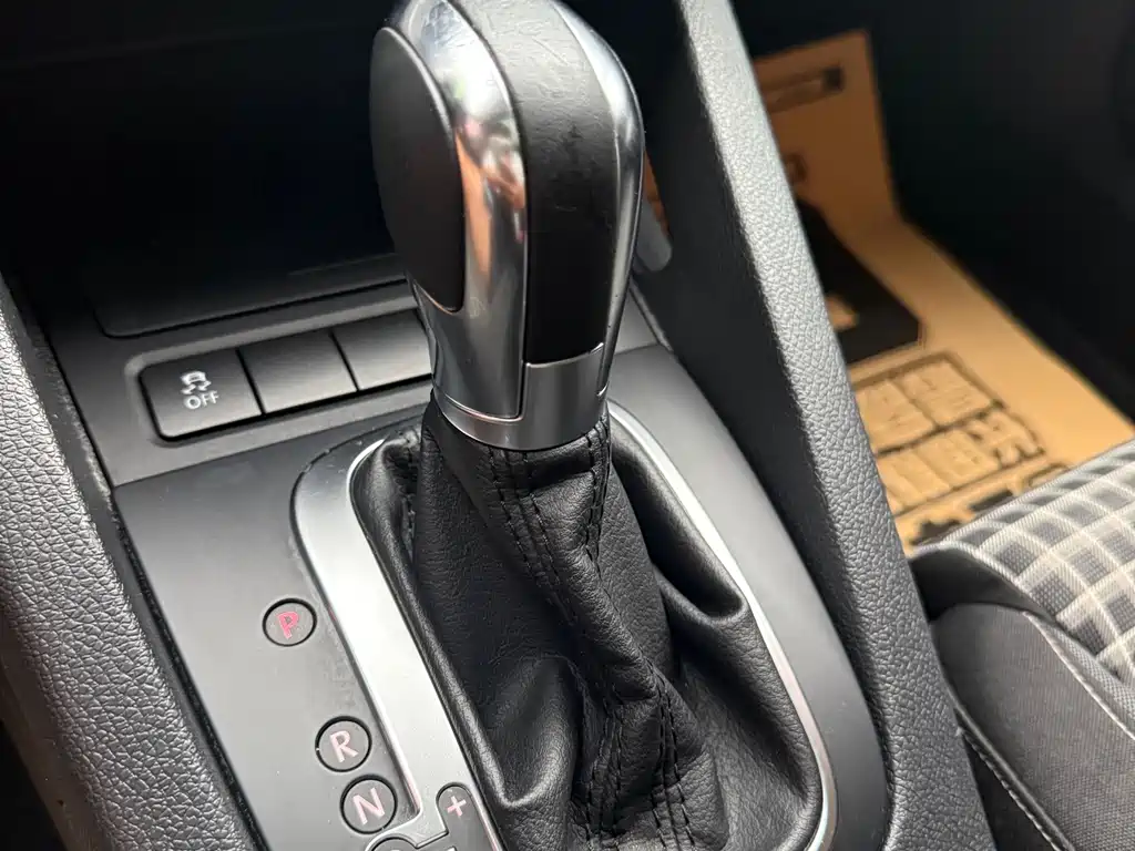 Volkswagen Scirocco — миниатюра 9