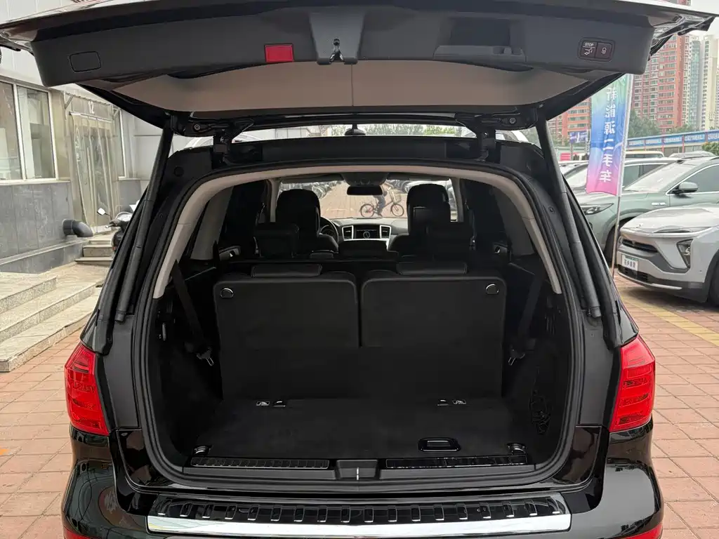 Mercedes-Benz GL-Class — миниатюра 17
