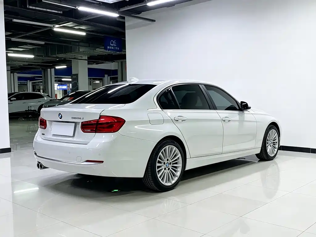 BMW 3 Series — миниатюра 9