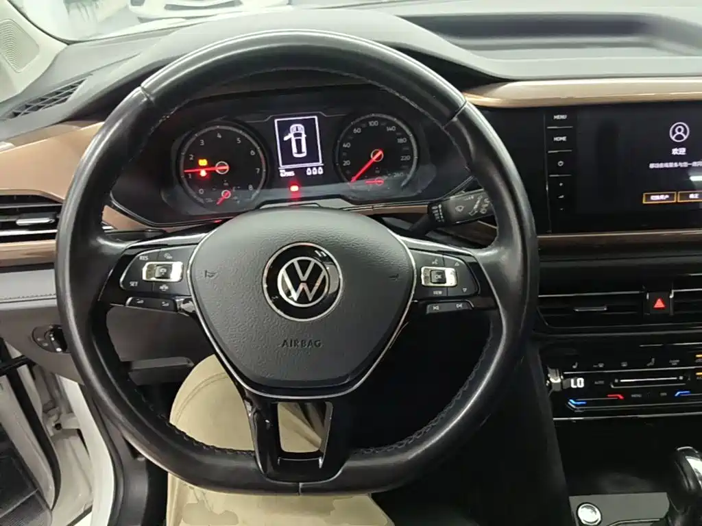 Volkswagen Tharu — миниатюра 11