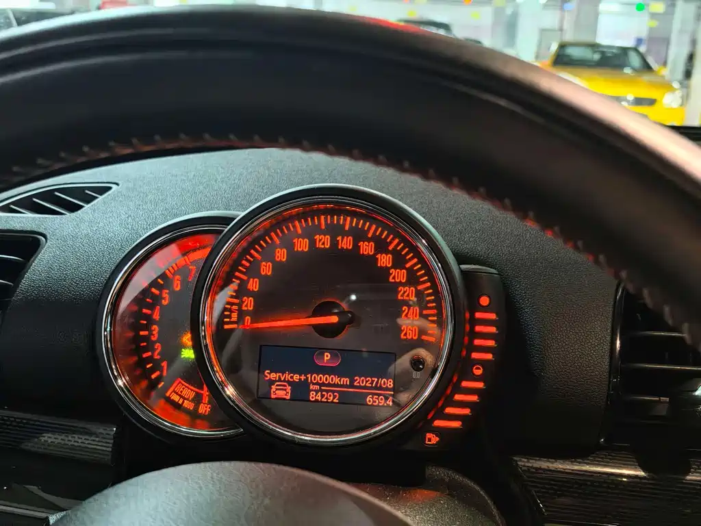 MINI Mini Clubman — миниатюра 14