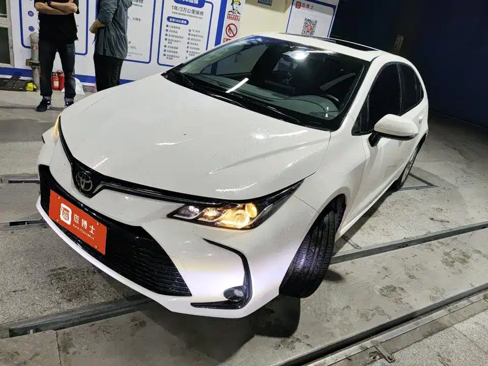 Купить Toyota Corolla