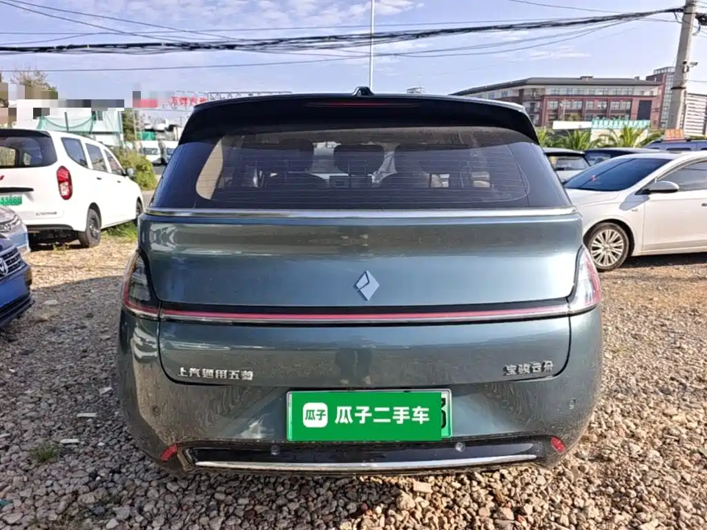 Baojun Yunduo — миниатюра 6