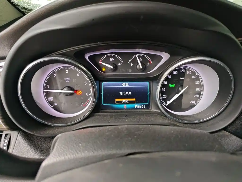 Buick Envision Plus — миниатюра 7