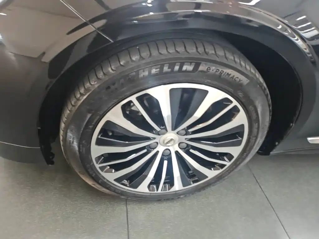 Volvo S90 — миниатюра 23