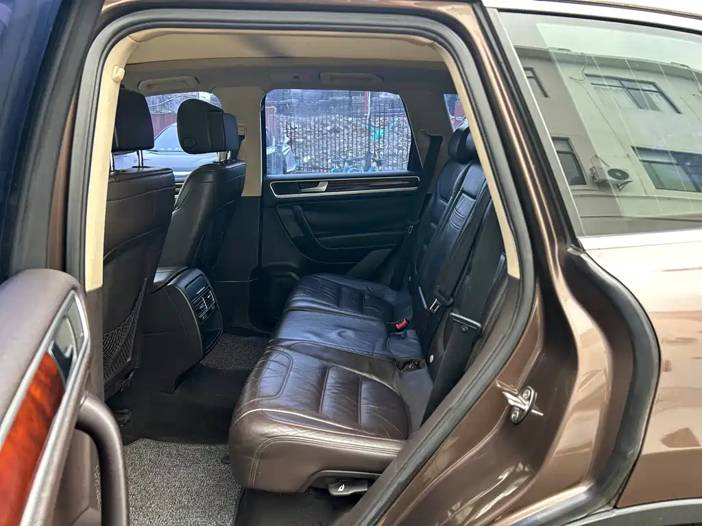 Volkswagen Touareg — миниатюра 15