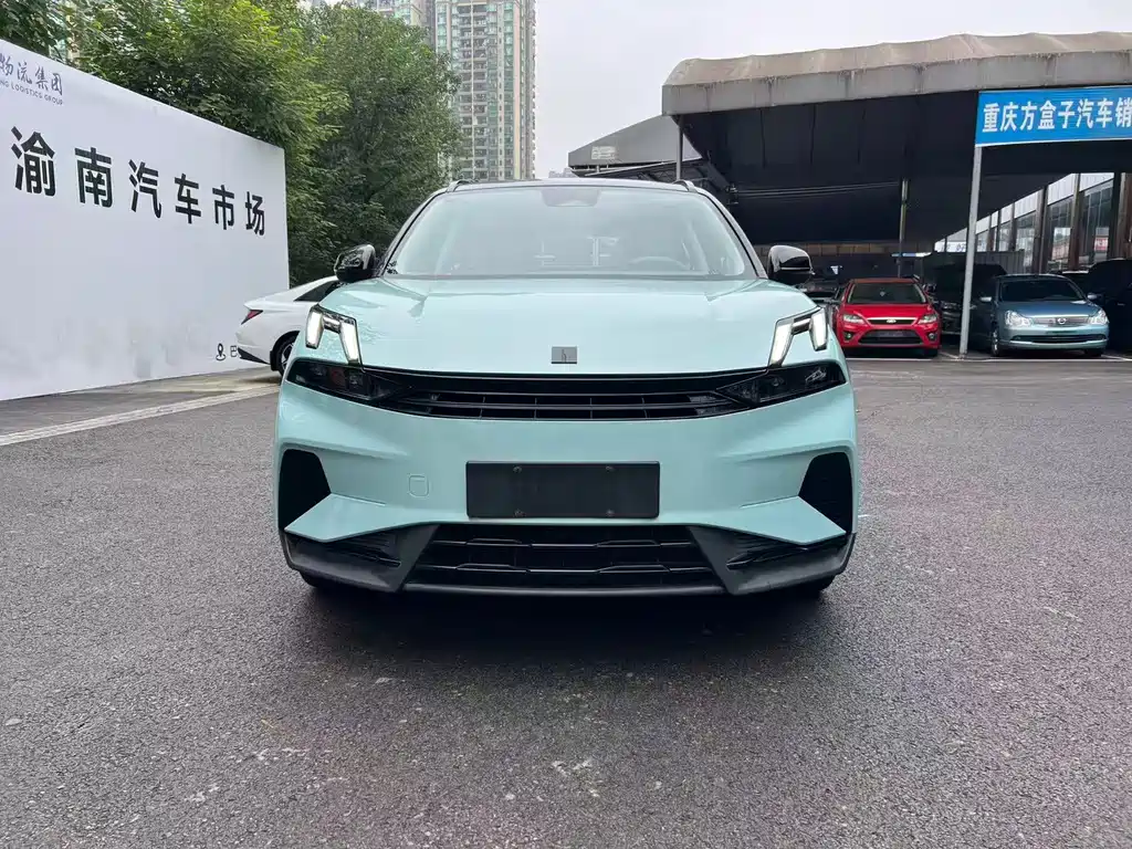 Lynk & Co 06 EM-P — миниатюра 2