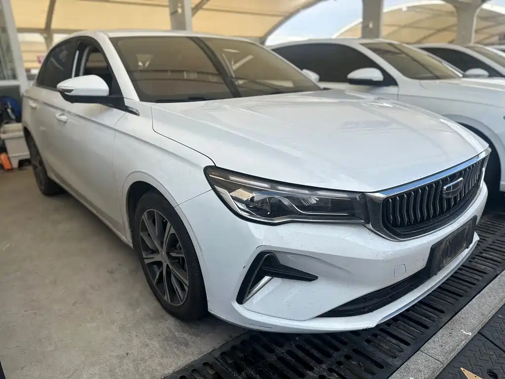 Geely Emgrand — миниатюра 3