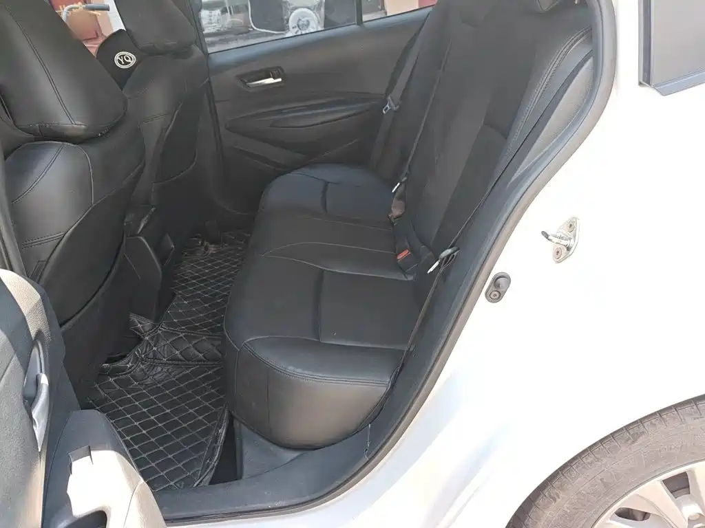 Toyota Corolla — миниатюра 18