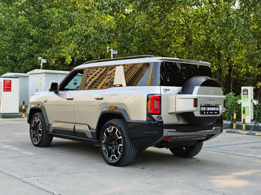 Fang Cheng Bao Leopard 8 — миниатюра 4