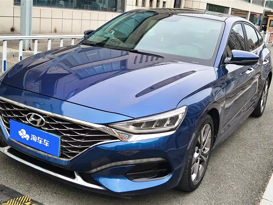 Купить Hyundai Fista