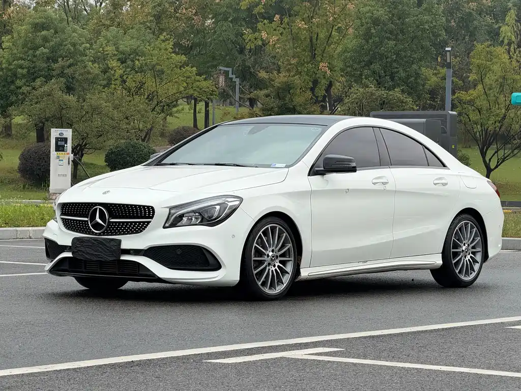 Mercedes-Benz CLA (Import)