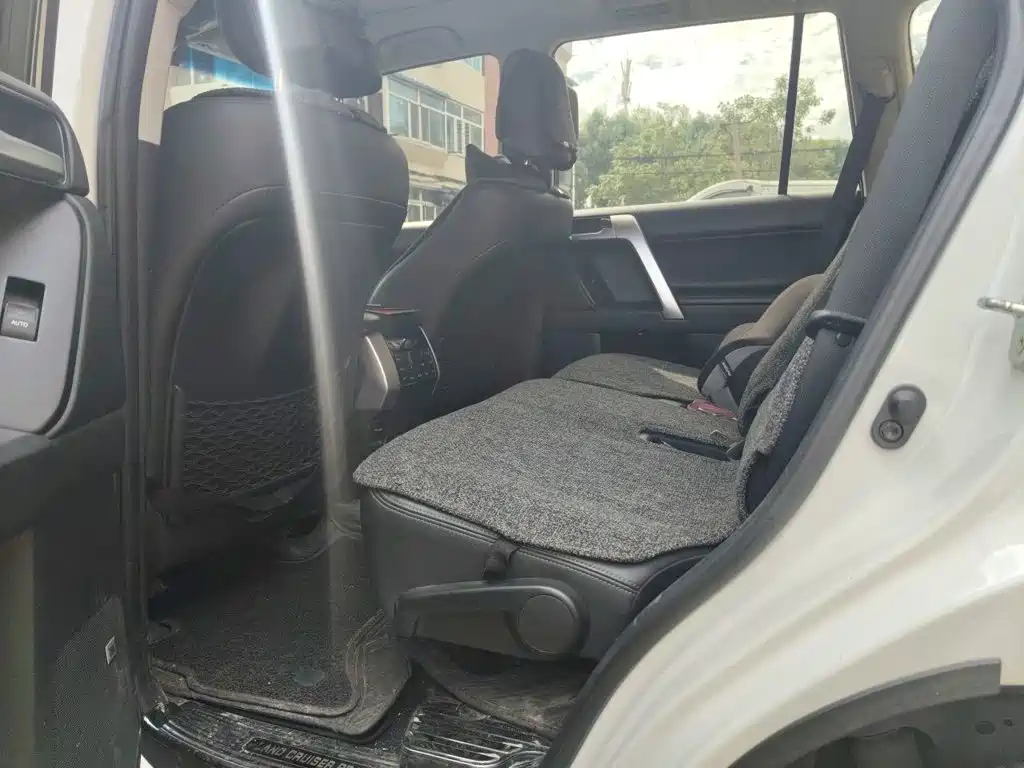 Toyota Prado — миниатюра 18