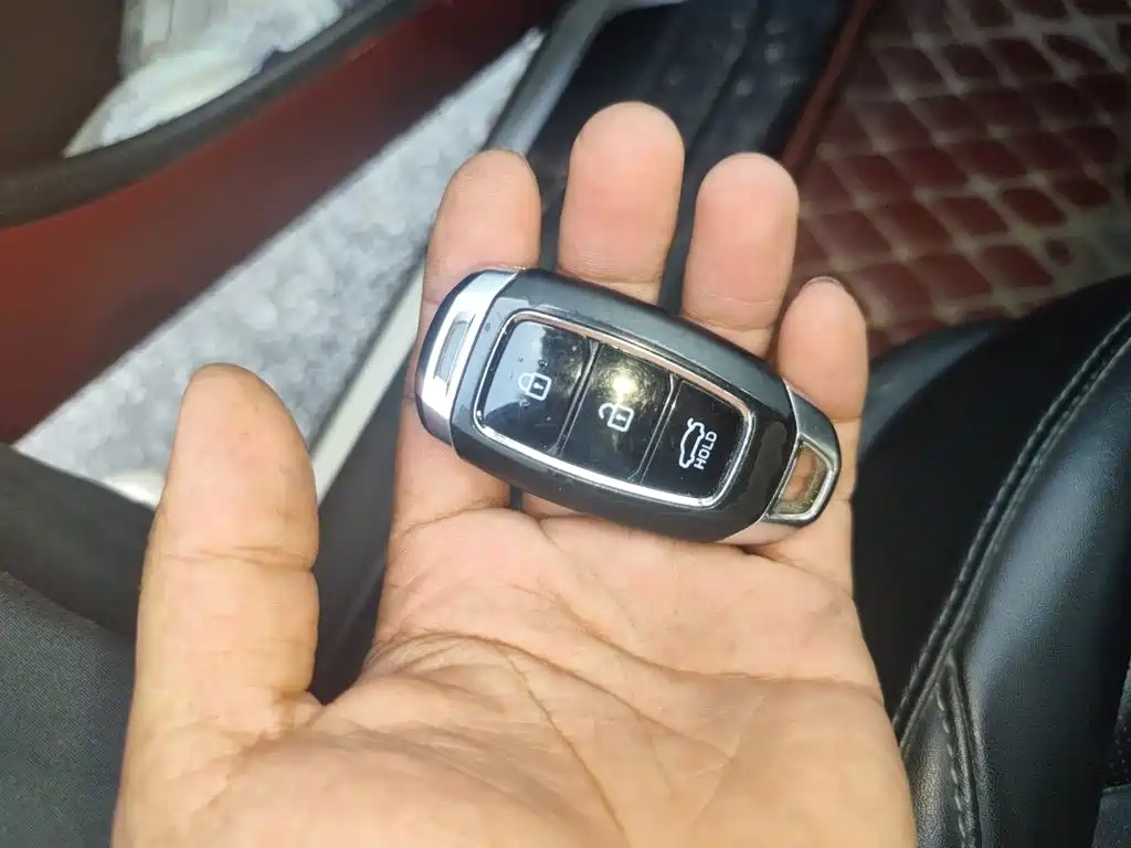 Hyundai Sonata — миниатюра 9