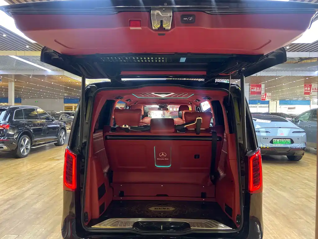 Mercedes-Benz 奔驰V级(进口) — миниатюра 28
