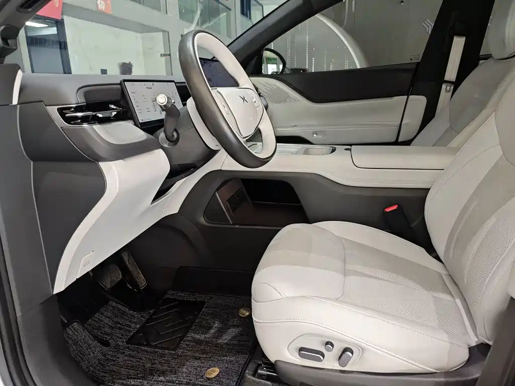XPeng G6 — миниатюра 5