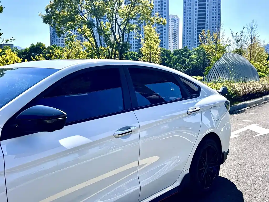 Geely Binrui — миниатюра 6