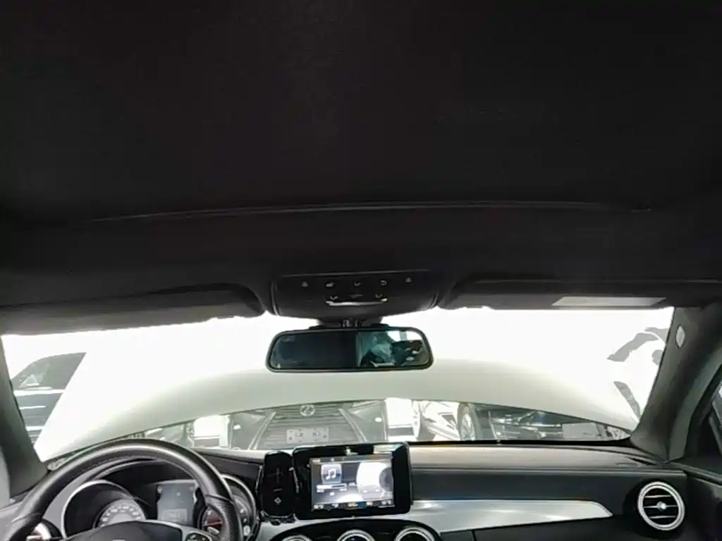 Mercedes-Benz C-Class (Import) — миниатюра 18
