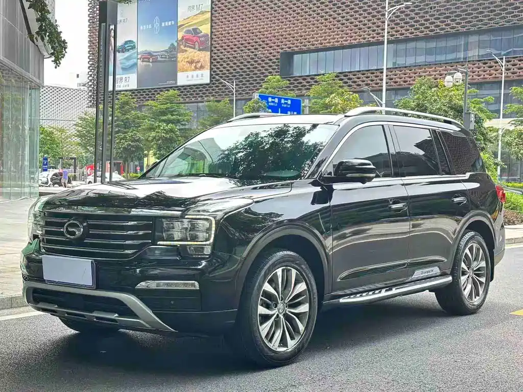 GAC Trumpchi GS8 2017 320T 2WD Luxury Connected Edition （ 7-seat ）