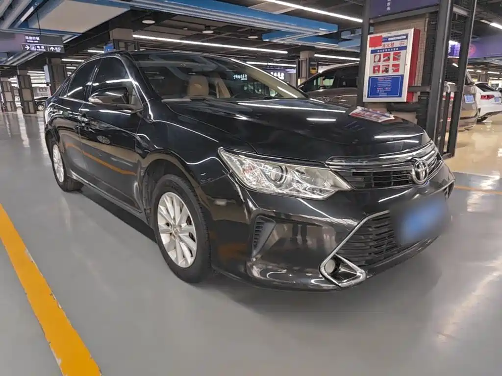 Toyota Camry 2016 2.0E Elite