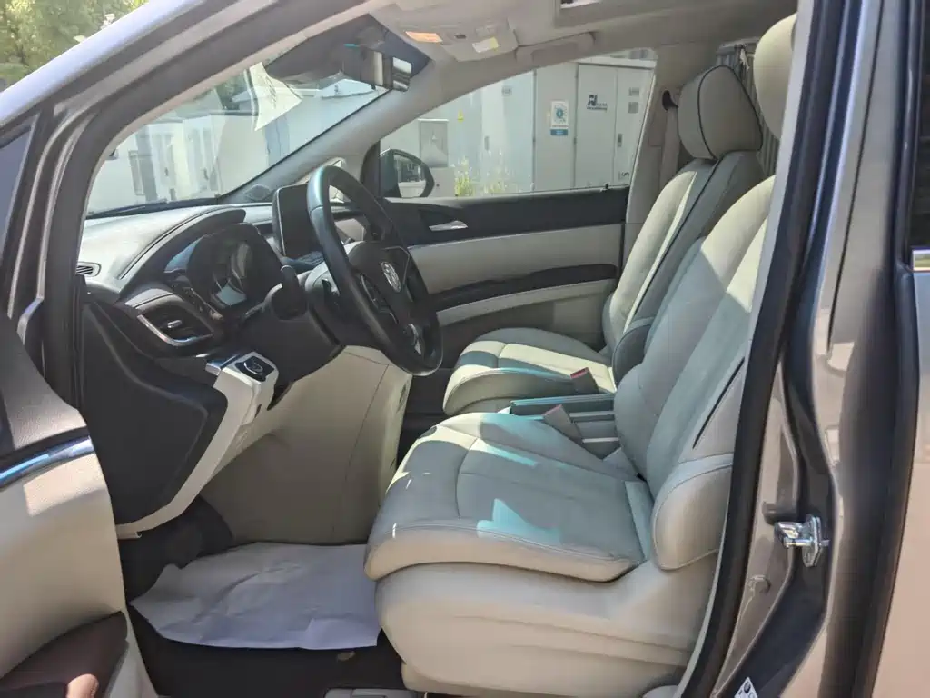 Buick GL8 2020 652T Luxury