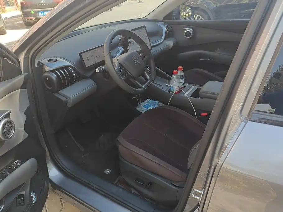 BYD Yuan Plus — миниатюра 9