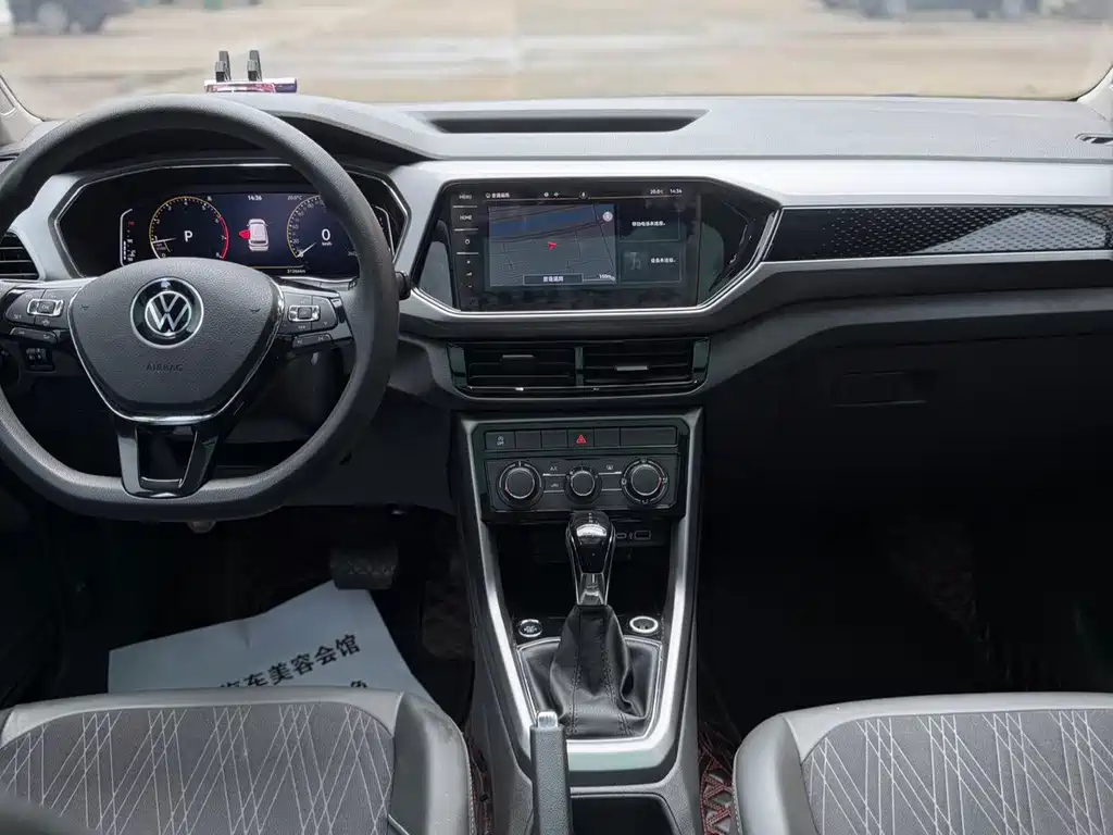 Volkswagen T-Cross — миниатюра 18