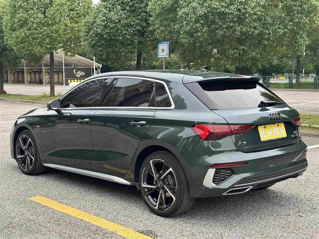 Audi A3 2021 Sportback 35 TFSI Fashion Sport