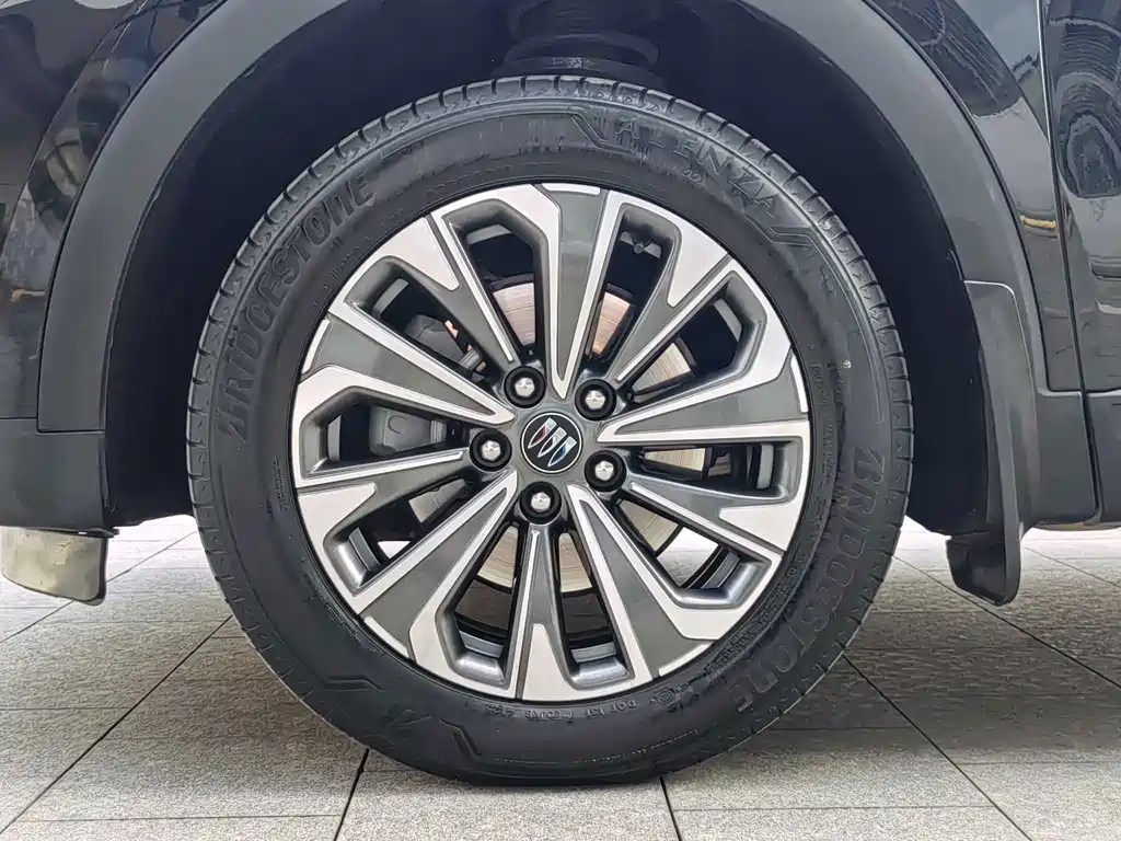 Buick Envision Plus — миниатюра 7