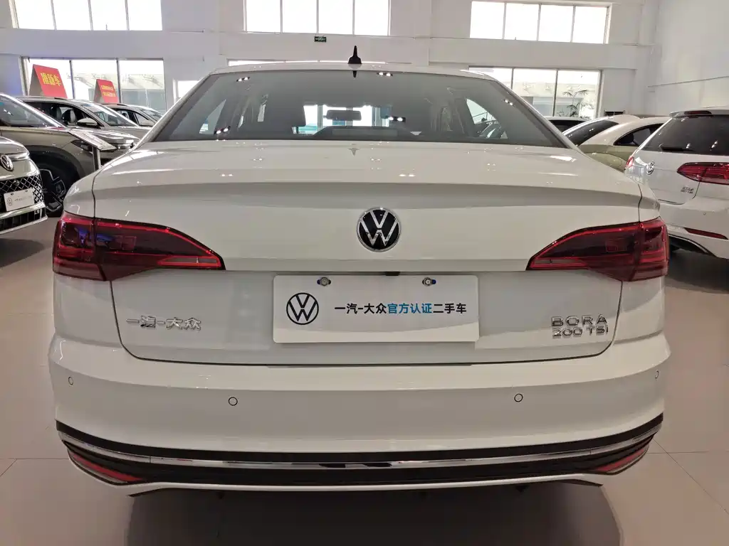 Volkswagen Bora — миниатюра 4