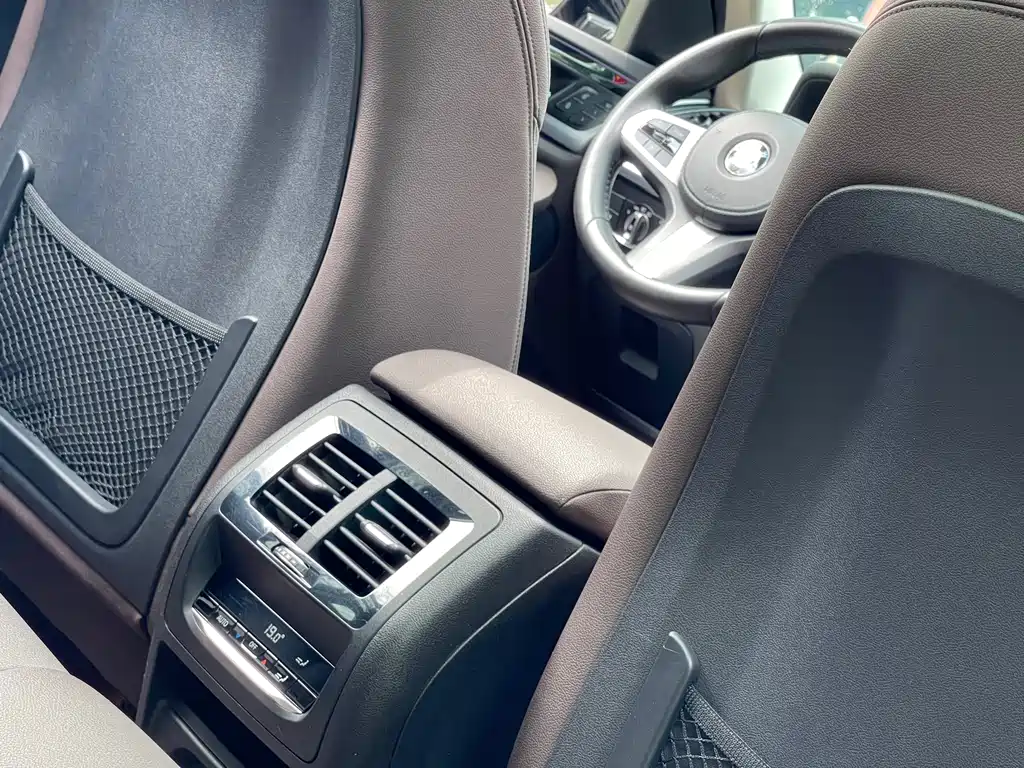 BMW X3 — миниатюра 20