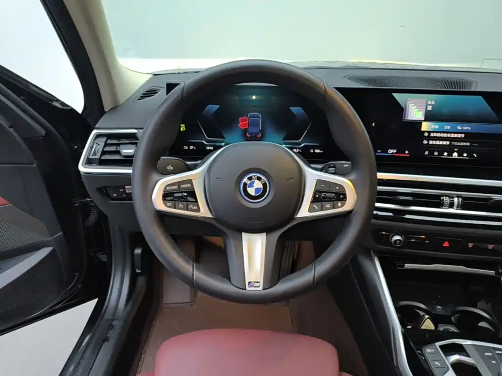 BMW i3 — миниатюра 11