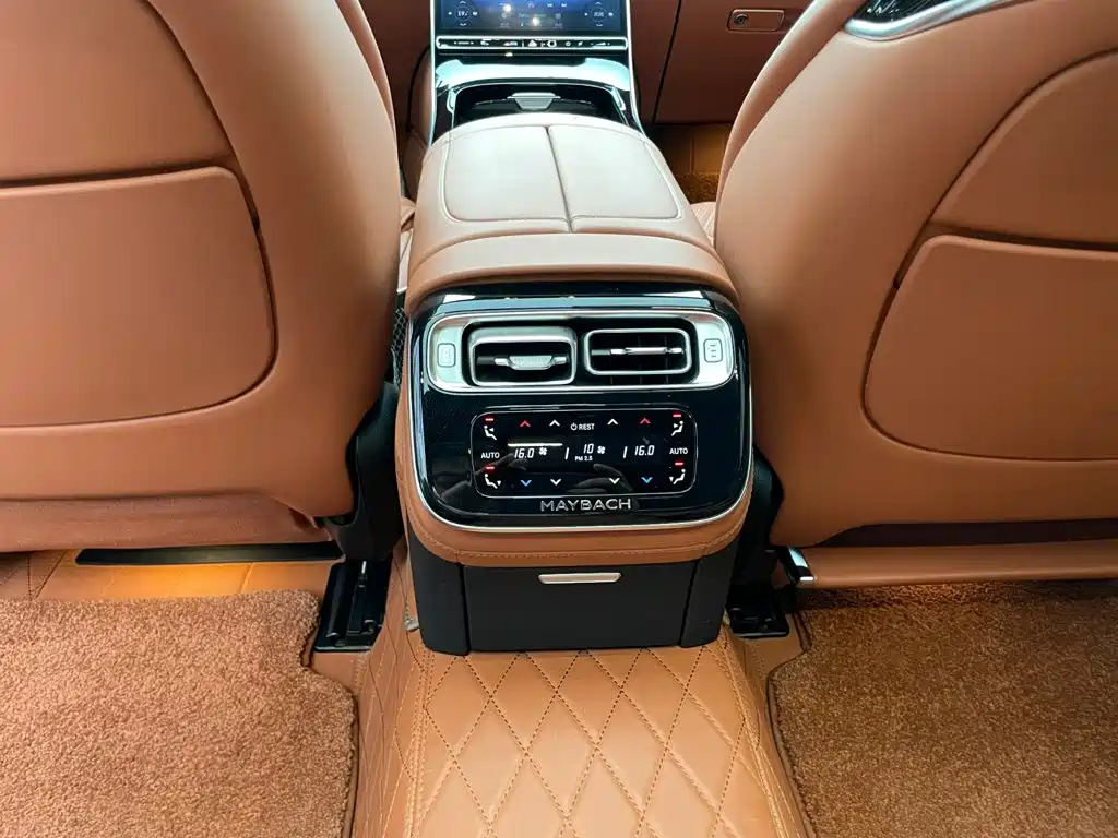 Mercedes-Benz S-Class — миниатюра 15
