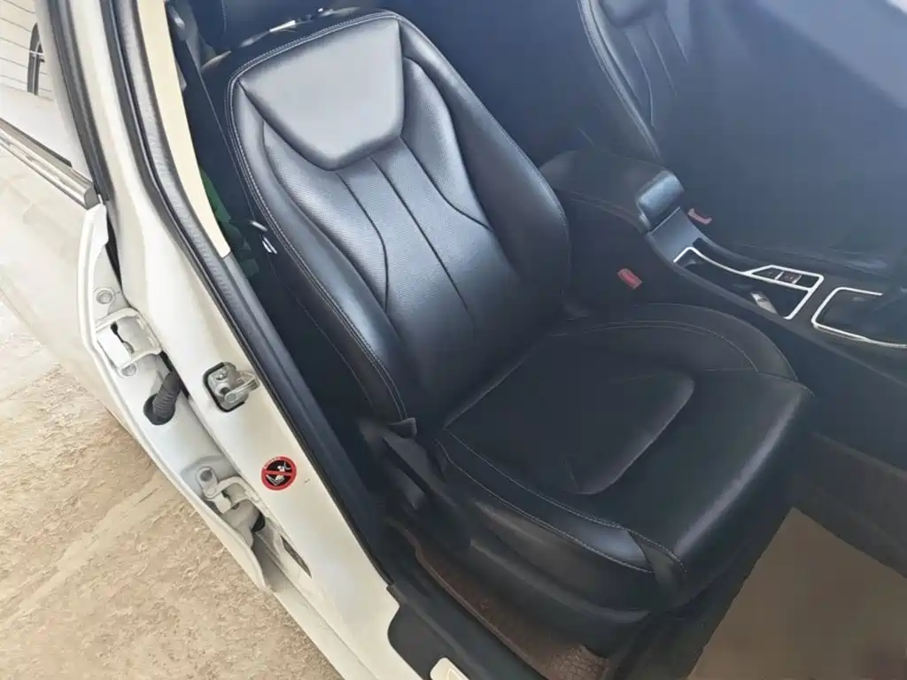 Geely Emgrand — миниатюра 25