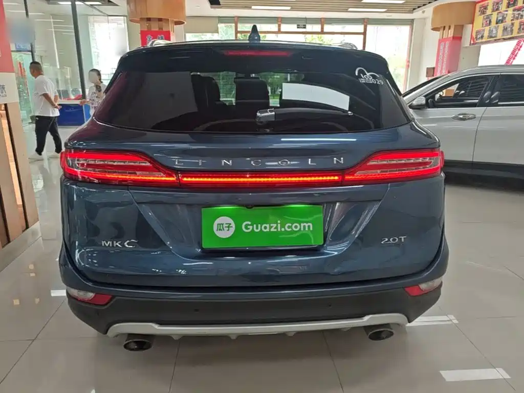 Lincoln MKC — миниатюра 6