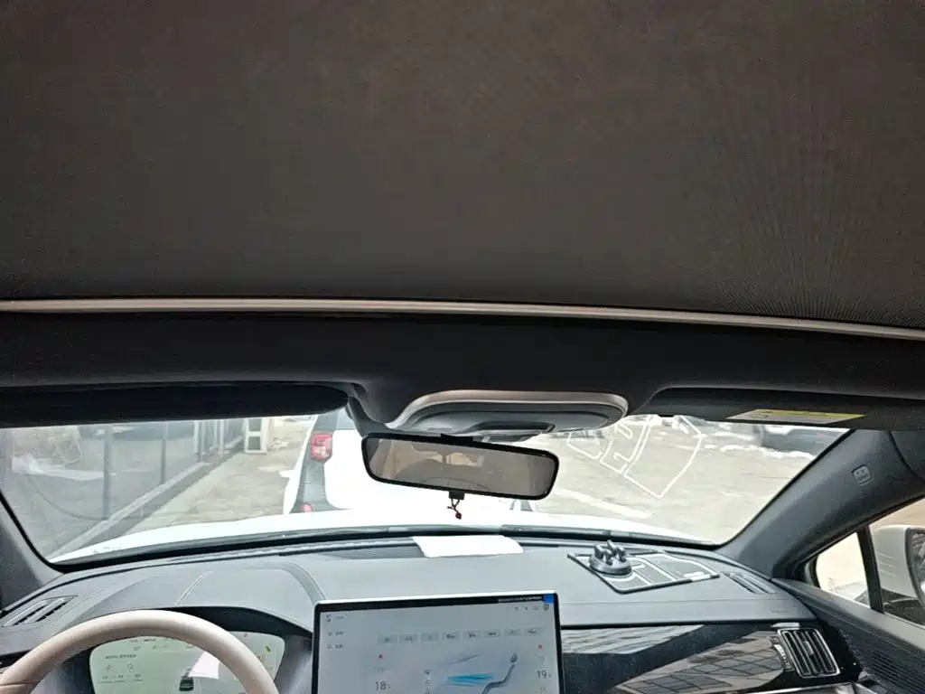 BYD Tang New Energy — миниатюра 18
