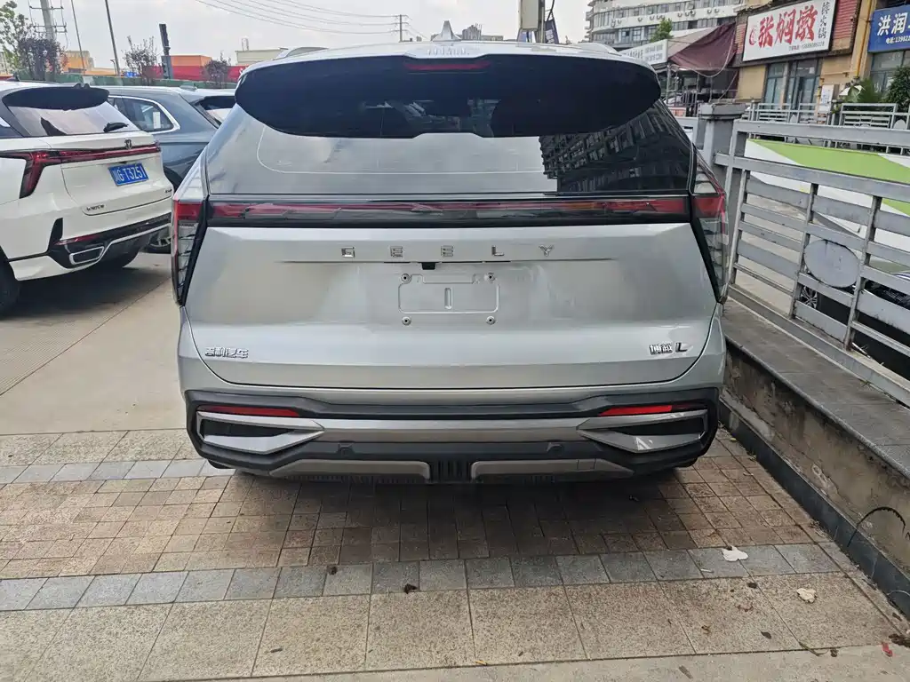 Geely Boyue L — миниатюра 16