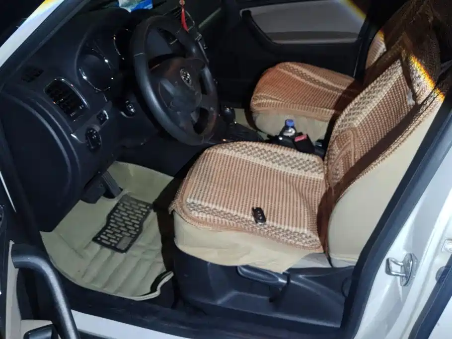 Skoda Yeti — миниатюра 9